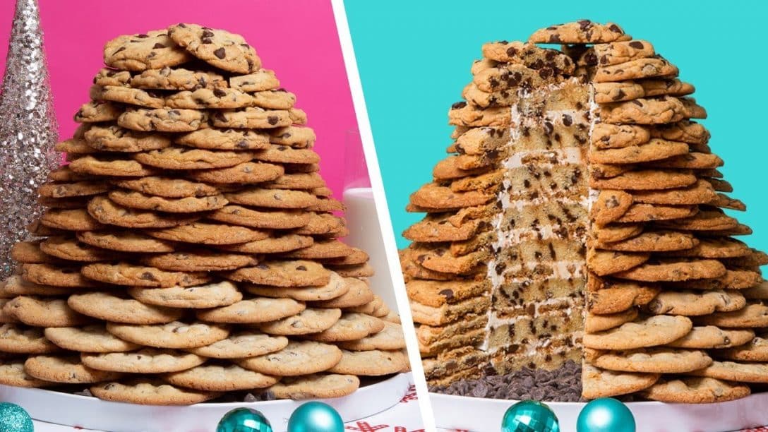 Pile Of Cookies... Or A CAKE!? | Chips Ahoy...