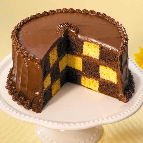Wilton Checkerboard Round Cake Set